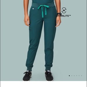 Figs FionLite Zamora Scrub Pant